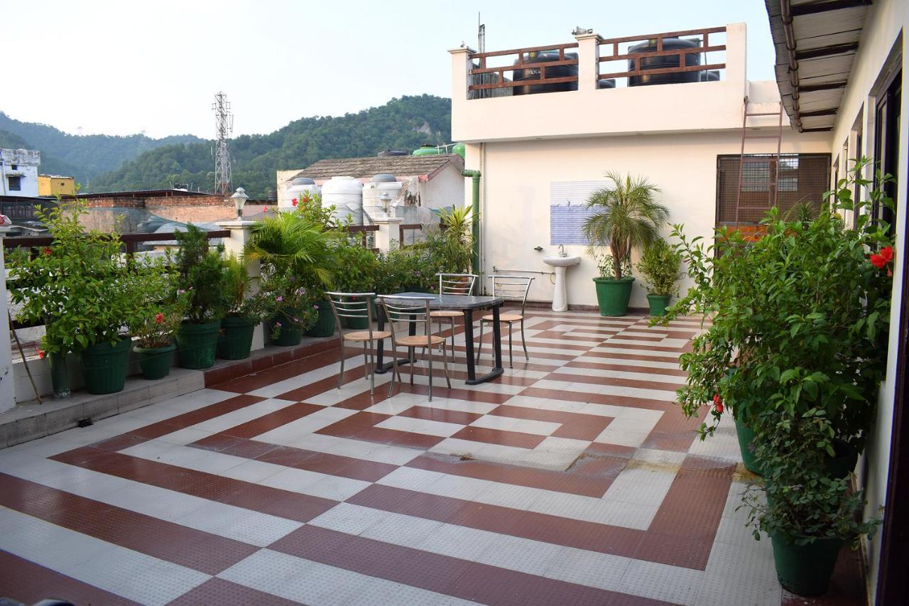 Hotel Thakur Ji Haridwār Екстериор снимка