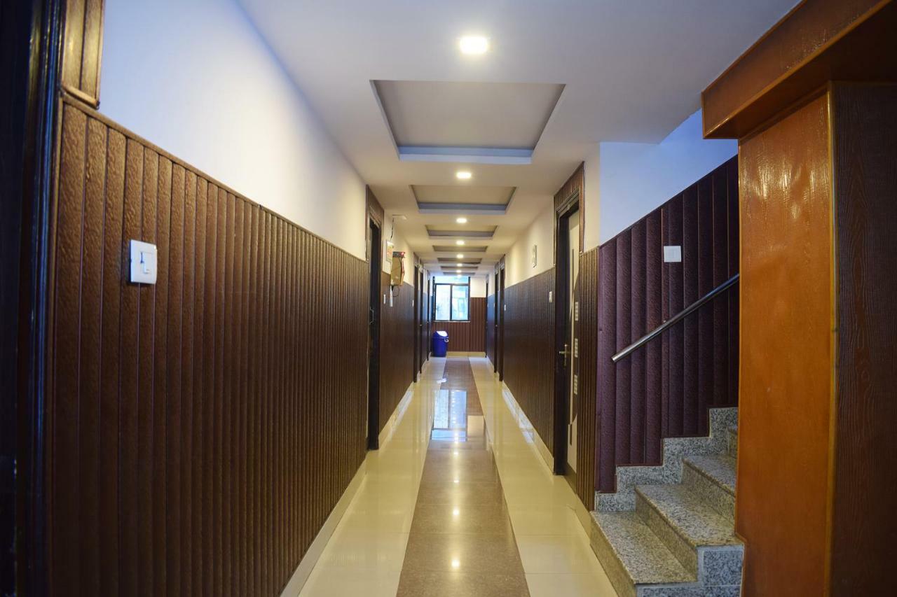 Hotel Thakur Ji Haridwār Екстериор снимка