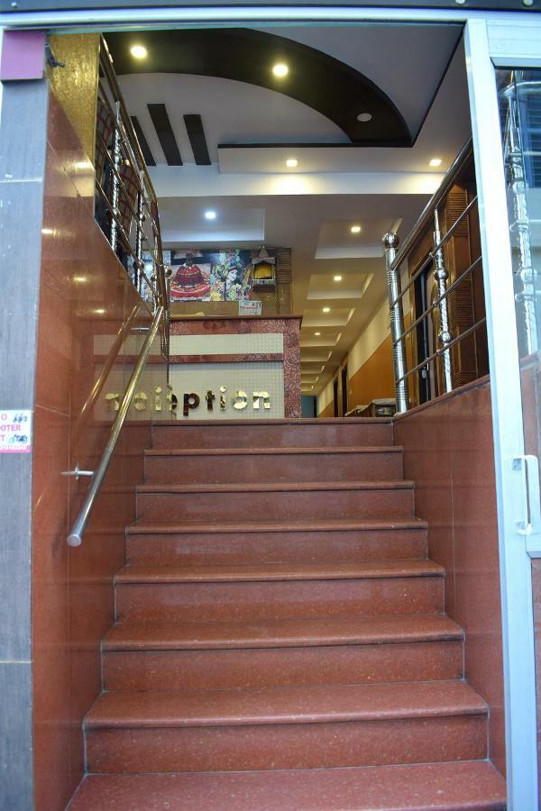 Hotel Thakur Ji Haridwār Екстериор снимка